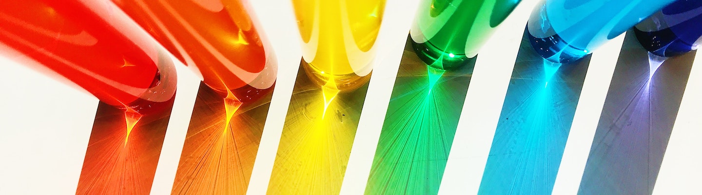 colori arcobaleno LGBTQ+